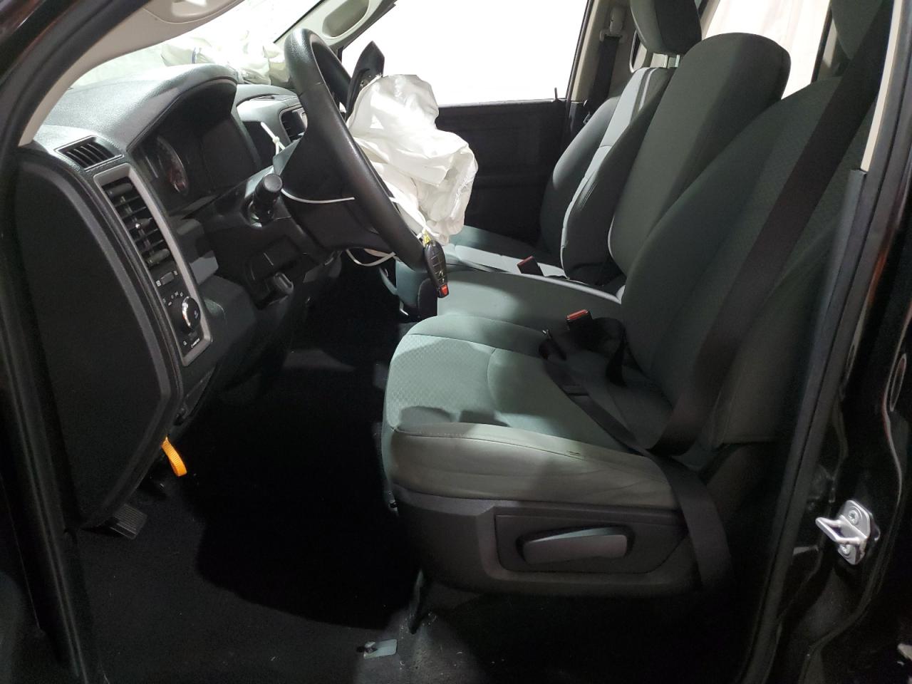 2018 RAM 1500 VIN 1C6RR7FG0JS210007 Copart auction photo, side / undercarriage damage thumbnail 7