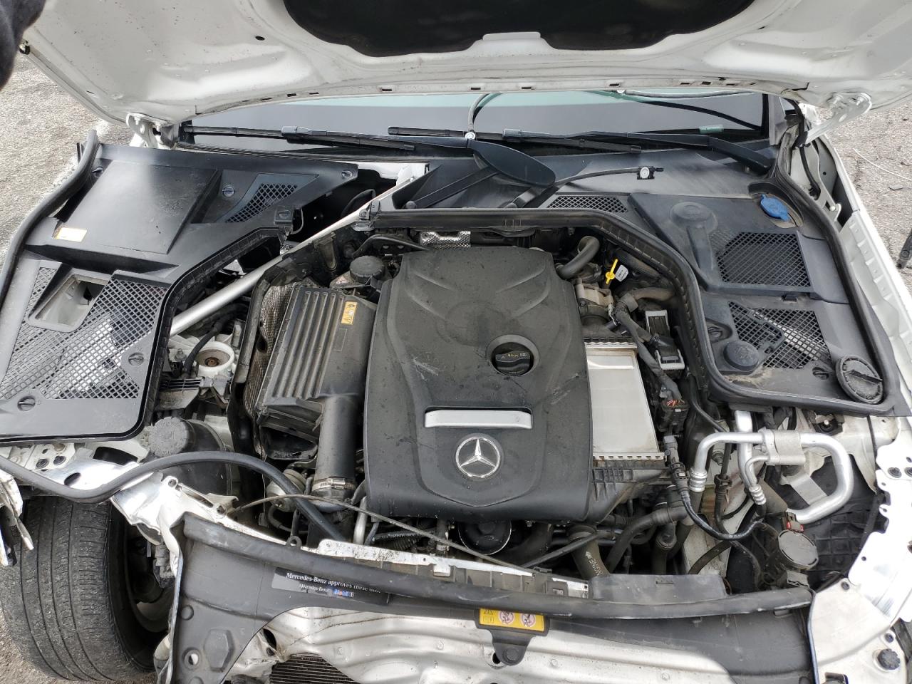 2015 Mercedes-Benz C-klasse VIN 55SWF4JB5FU069727 Copart auction photo, front end / minor dent/scratches damage thumbnail 11
