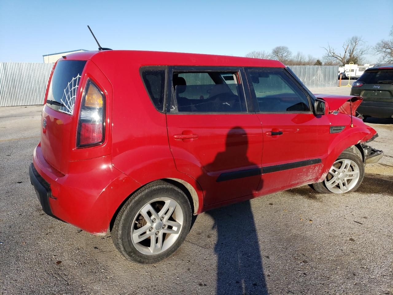 2011 KIA Soul VIN KNDJT2A26B7294134 Copart auction photo, front end / hail damage thumbnail 3