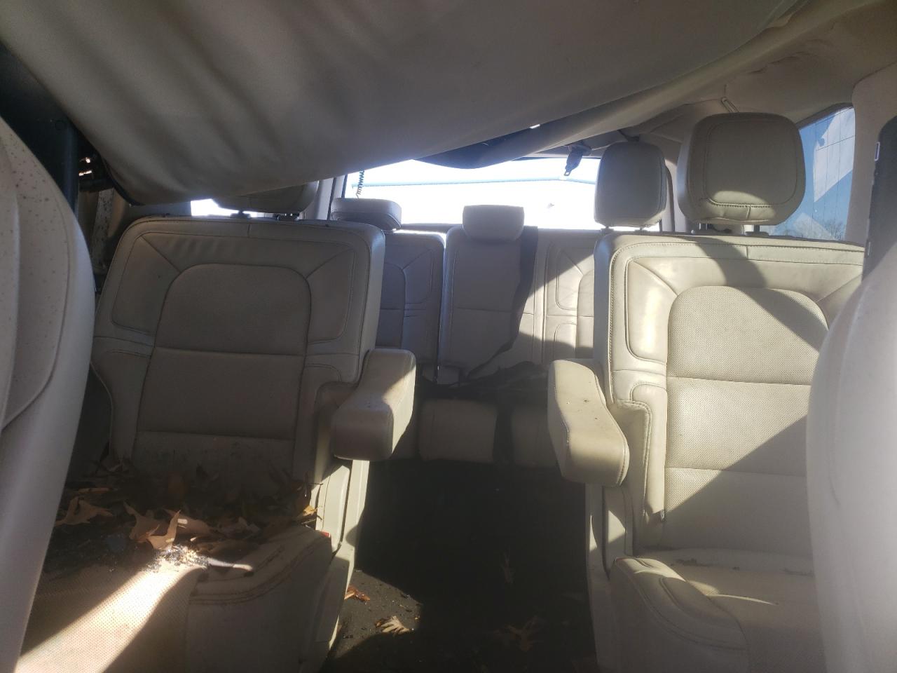 2019 Lincoln Navigator VIN 5LMJJ2LT8KEL22497 Copart auction photo, top/roof / side damage thumbnail 10