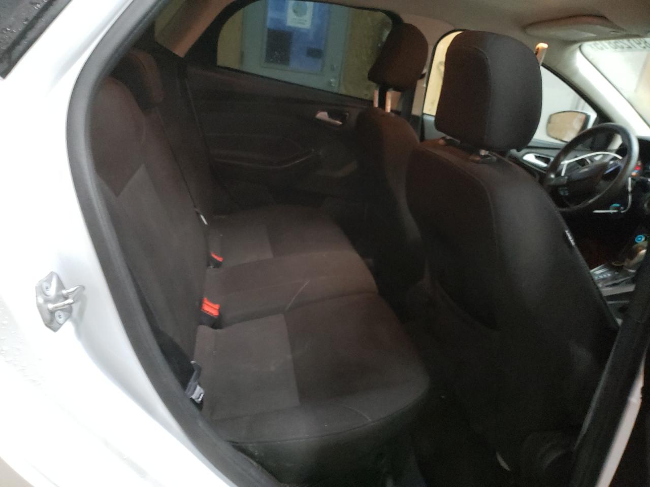 2017 Ford Focus VIN 1FADP3K26HL263073 Copart auction photo, front end / minor dent/scratches damage thumbnail 11