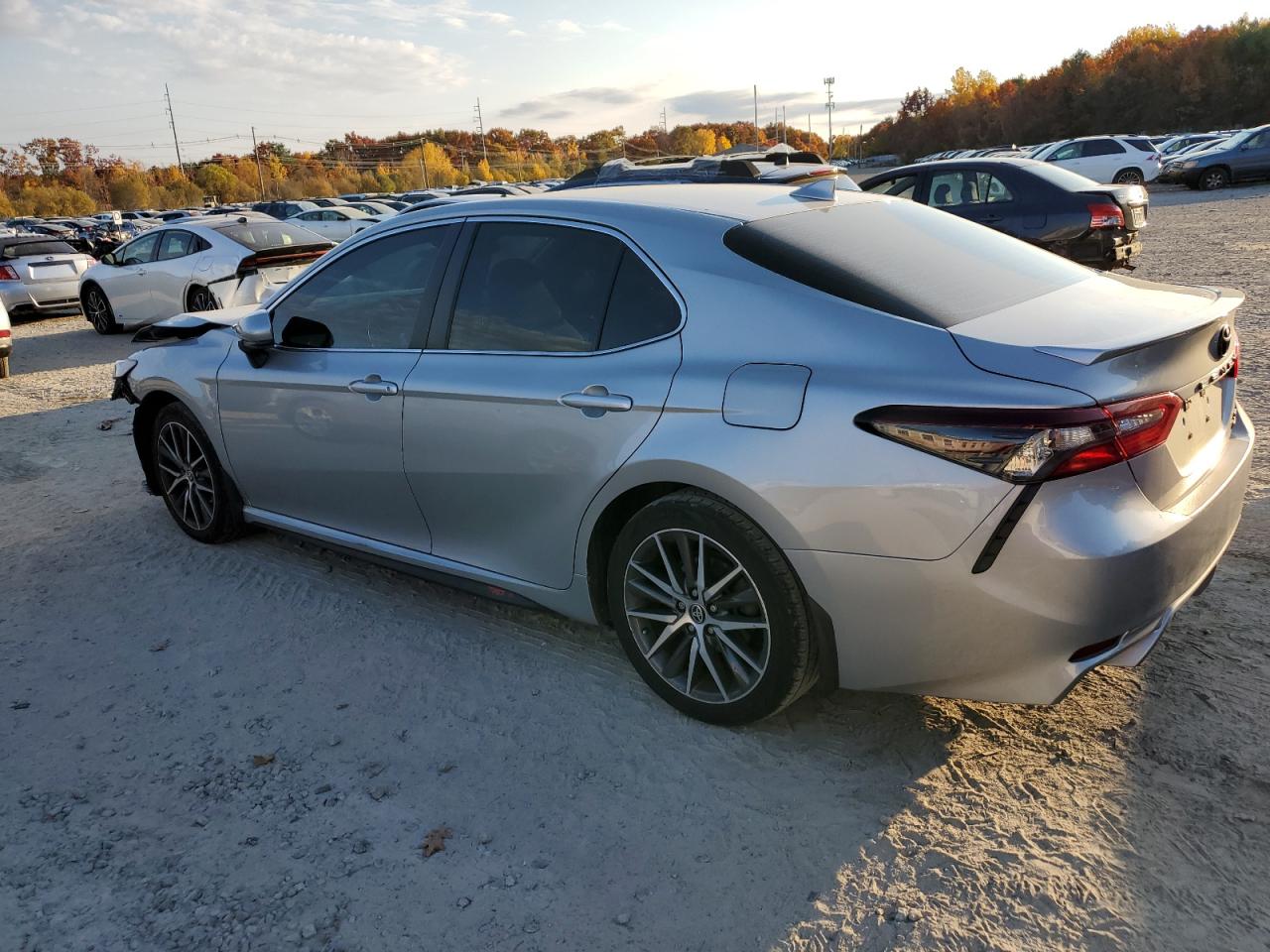 2021 Toyota Camry VIN 4T1G11BKXMU039575 Copart auction photo, front end damage thumbnail 2