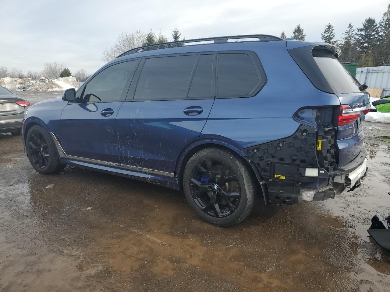 2021 BMW X7 VIN 5UXCX6C17M9G11517 Copart auction photo, rear end / side damage thumbnail 2