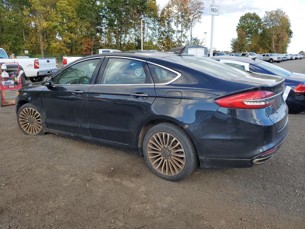 2017 Ford Fusion VIN 3FA6P0T96HR303219 Copart auction photo, front end / side damage thumbnail 2