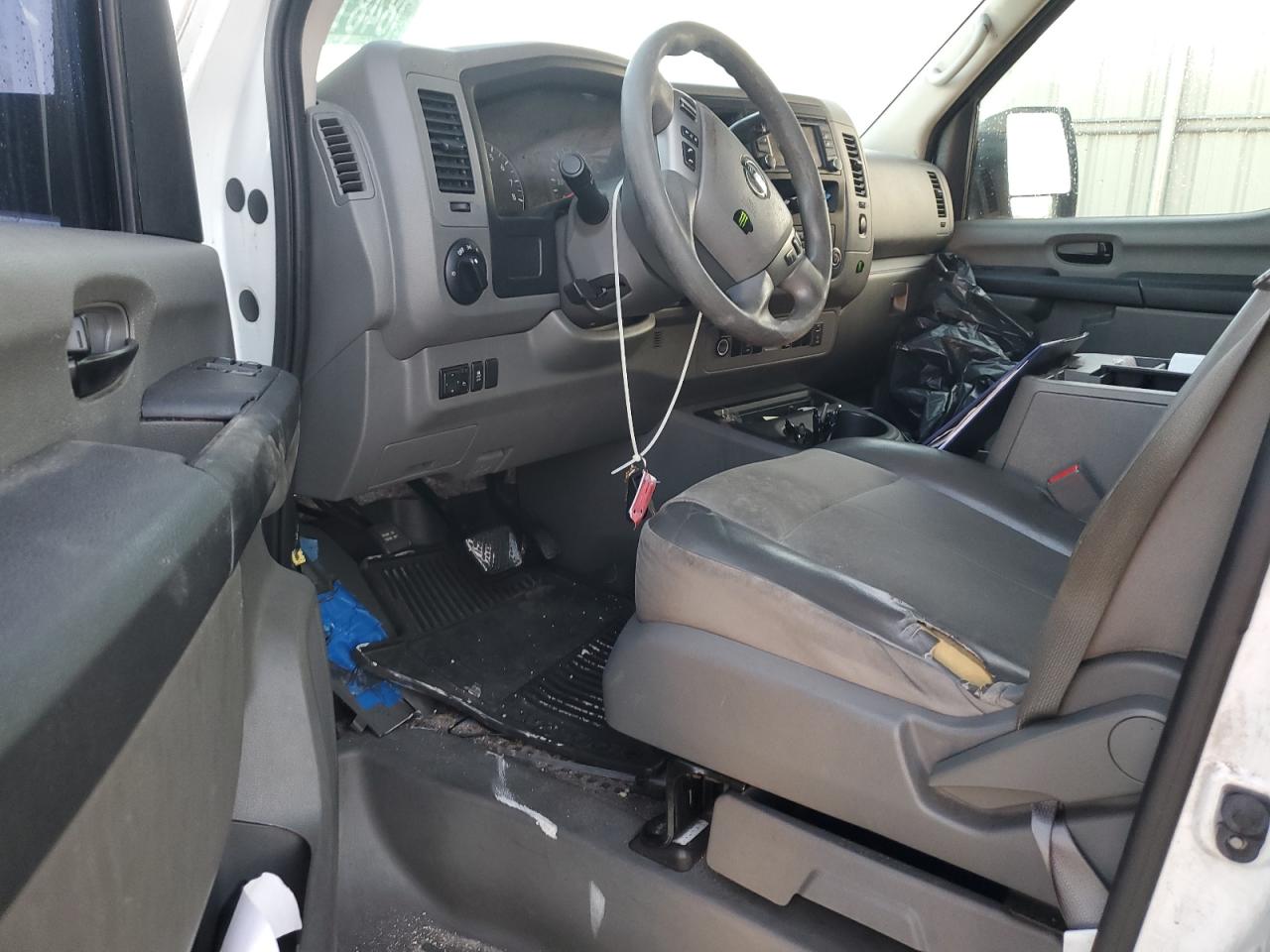 2018 Nissan NV VIN 1N6BF0LY2JN810532 Copart auction photo, minor dent/scratches damage thumbnail 8