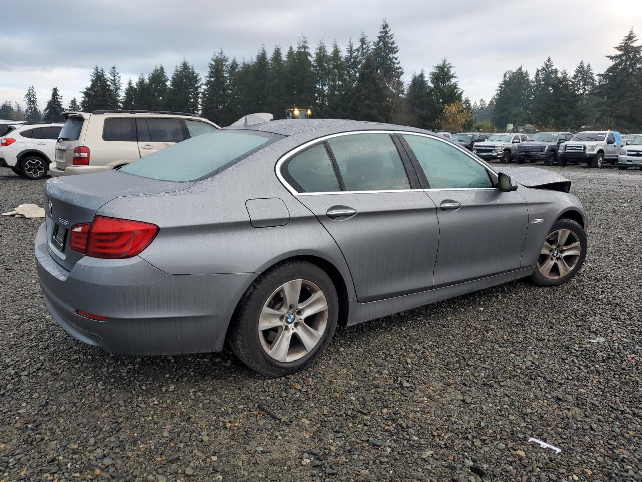 2013 BMW 5er VIN WBAXG5C52DD231573 Copart auction photo, front end damage thumbnail 3