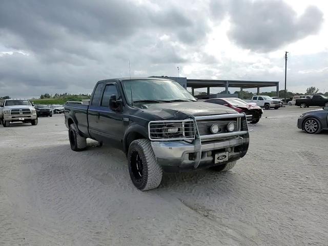 2001 Ford F250 VIN 1FTNX21L91EC07772 Copart auction photo, biohazard/chemical / minor dent/scratches damage thumbnail 10