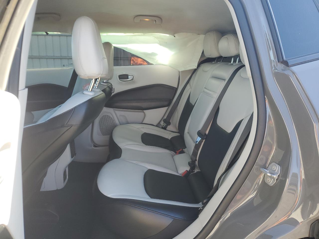 2020 Jeep Compass VIN 3C4NJCCB2LT152449 Copart auction photo, side / mechanical damage thumbnail 11