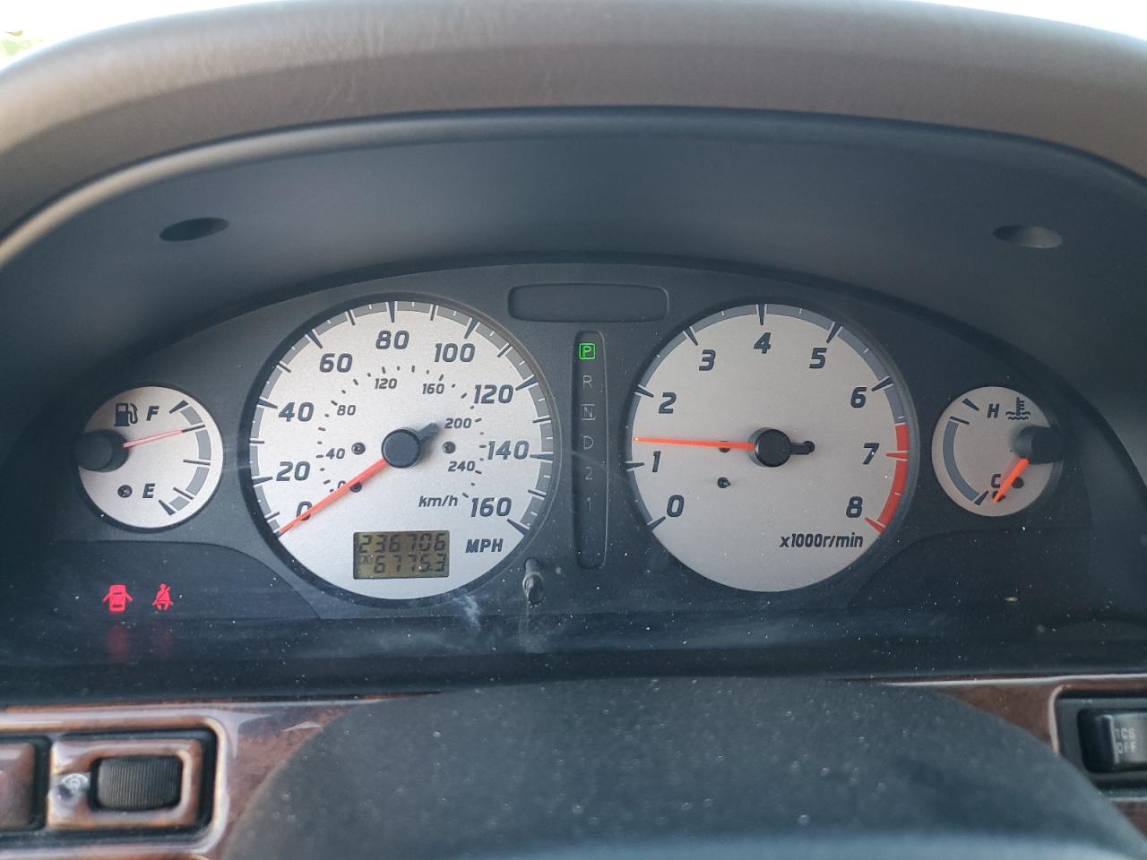 2000 Nissan Maxima VIN JN1CA31D6YT520522 Copart auction photo, front end / side damage thumbnail 9