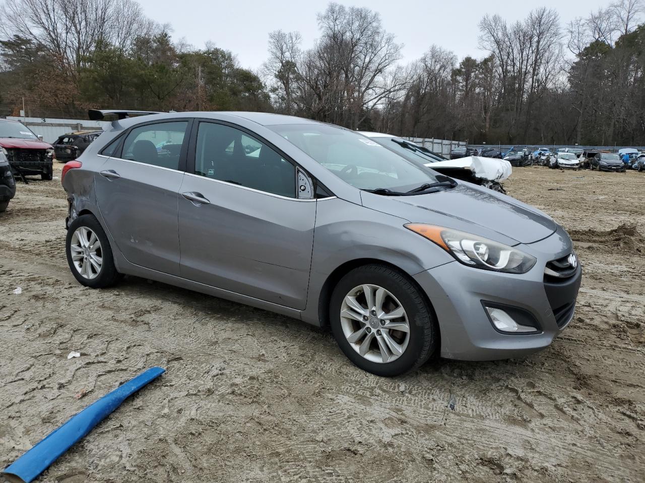 2013 Hyundai Elantra VIN KMHD35LE6DU115225 Copart auction photo, rear end / minor dent/scratches damage thumbnail 4