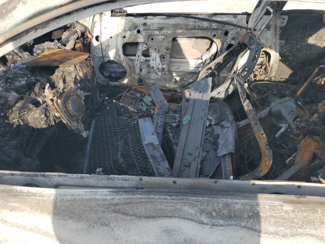 2016 Cadillac ATS VIN 1G6AB1RS8G0167549 Copart auction photo, burn damage thumbnail 7