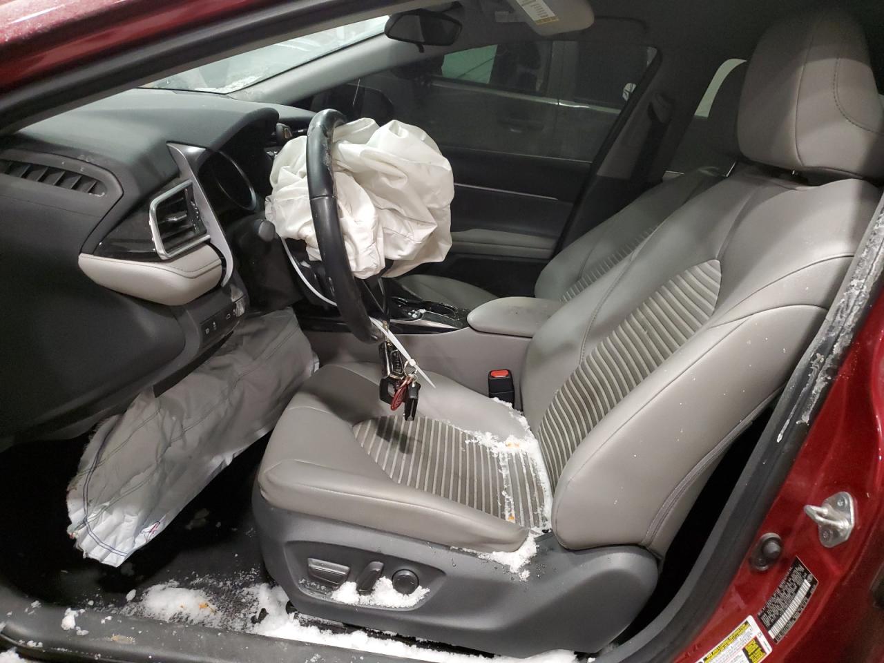 2018 Toyota Camry VIN 4T1B11HK5JU546445 Copart auction photo, front end damage thumbnail 7