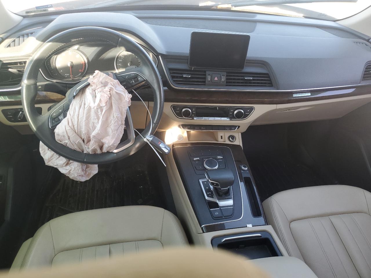 2019 Audi Q5 VIN WA1ANAFY4K2130423 Copart auction photo, front end damage thumbnail 8