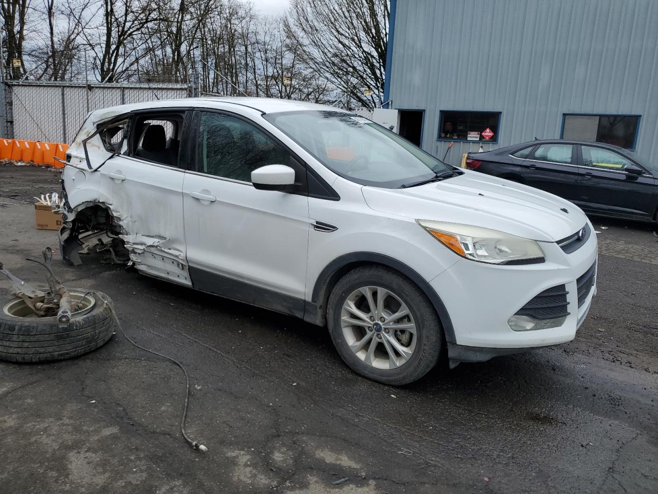 2013 Ford Escape VIN 1FMCU9GX5DUD70573 Copart auction photo, side / rear end damage thumbnail 4