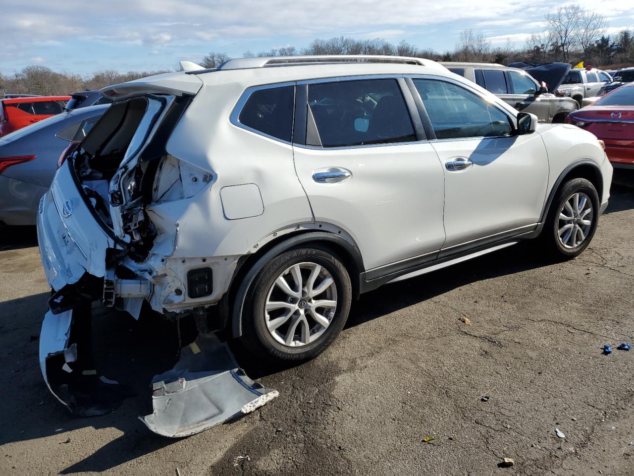 2017 Nissan Rogue VIN KNMAT2MV1HP531546 Copart auction photo, rear end / side damage thumbnail 3