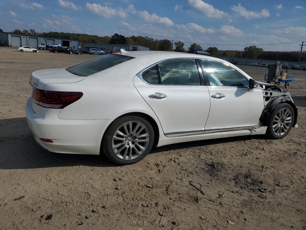 2013 Lexus LS VIN JTHBL5EF0D5123444 Copart auction photo, front end / side damage thumbnail 3