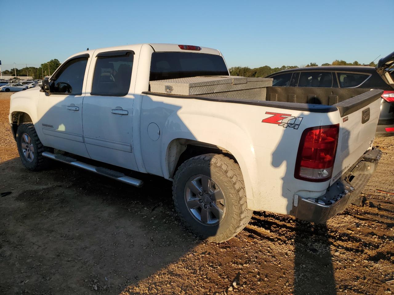 2009 GMC Sierra VIN 3GTEK33MX9G287422 Copart auction photo, rear end damage thumbnail 2