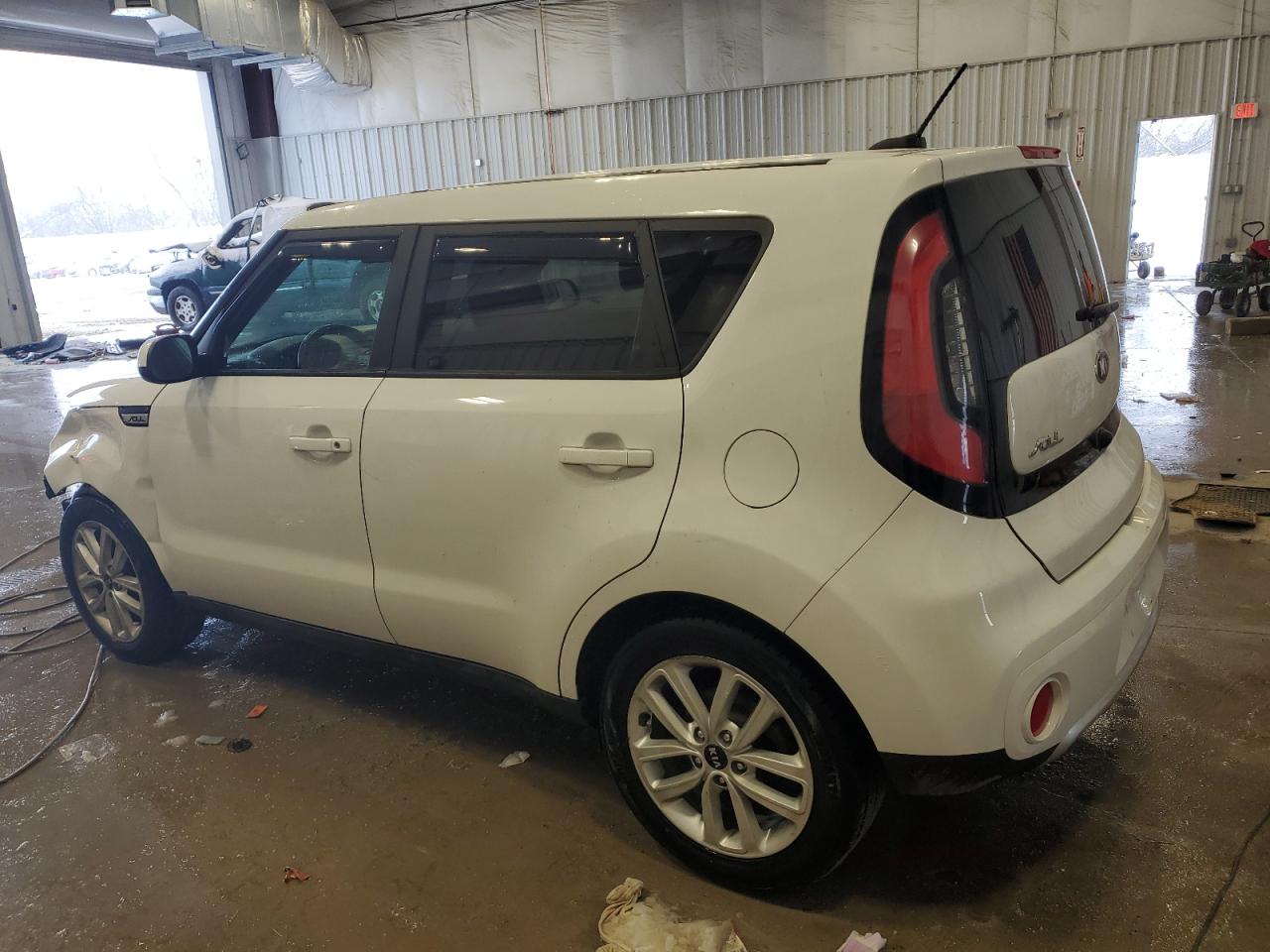 2017 KIA Soul VIN KNDJP3A55H7416138 Copart auction photo, front end damage thumbnail 2