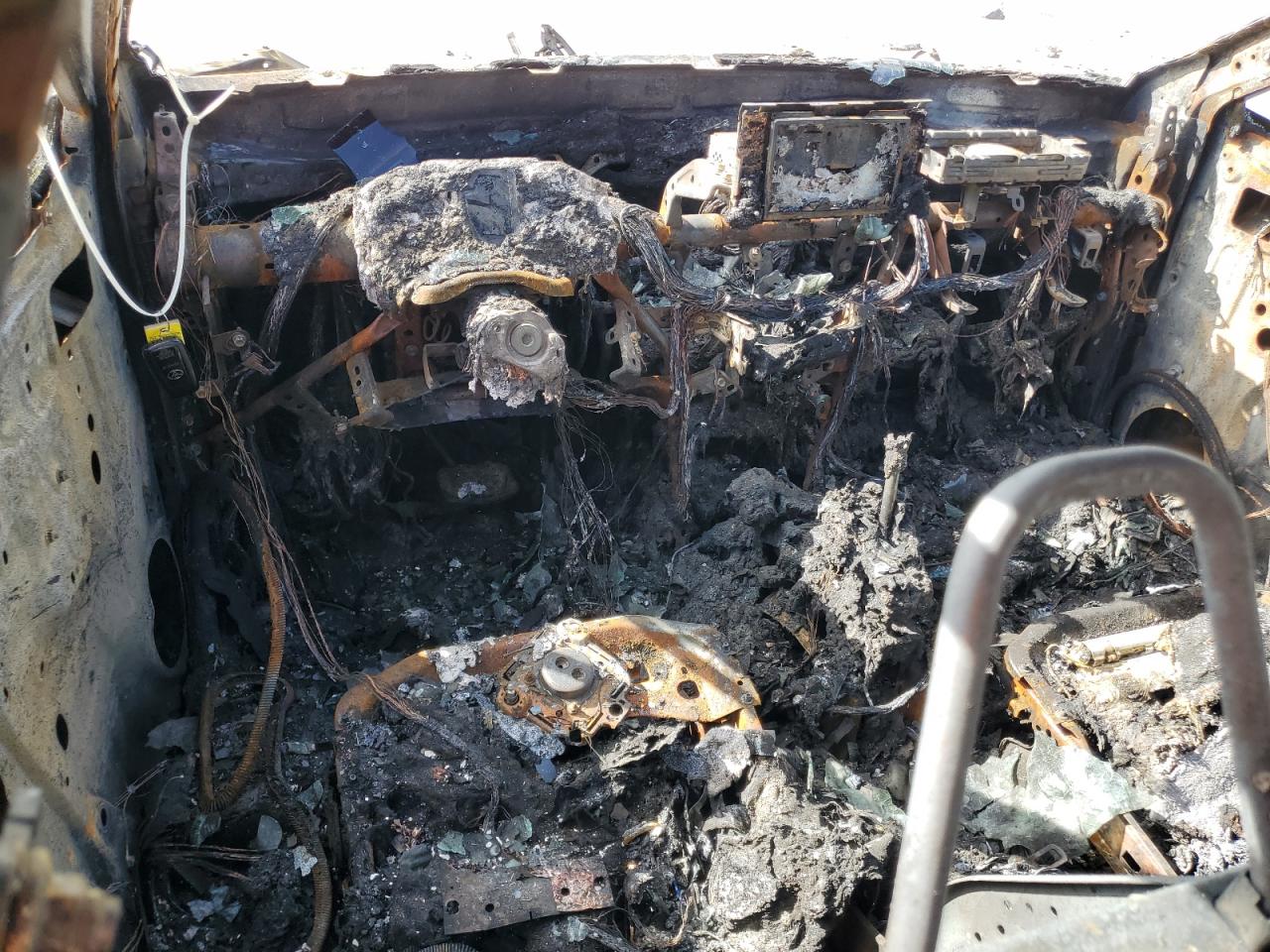 2021 Toyota RAV 4 VIN 2T3W1RFV9MW172270 Copart auction photo, burn damage thumbnail 8