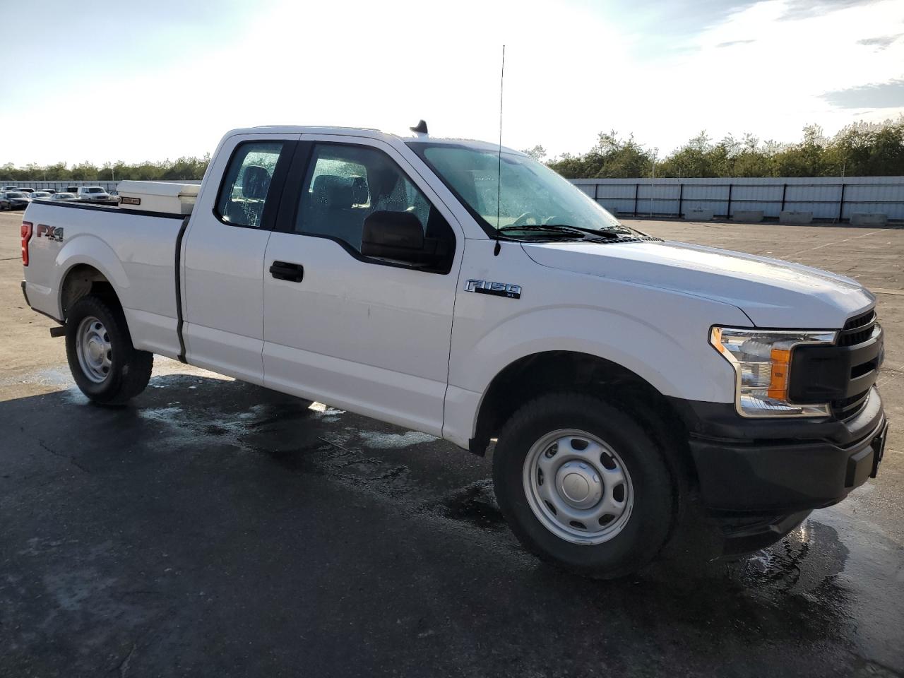 2020 Ford F-150 VIN 1FTFX1E53LKF17981 Copart auction photo, mechanical damage thumbnail 4