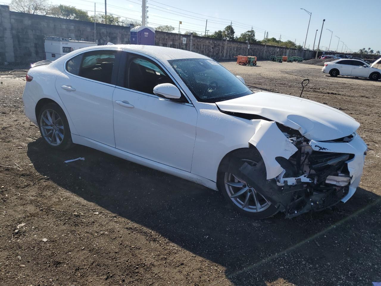 2017 Alfa Romeo Giulia VIN ZARFAEDN6H7536938 Copart auction photo, front end damage thumbnail 4
