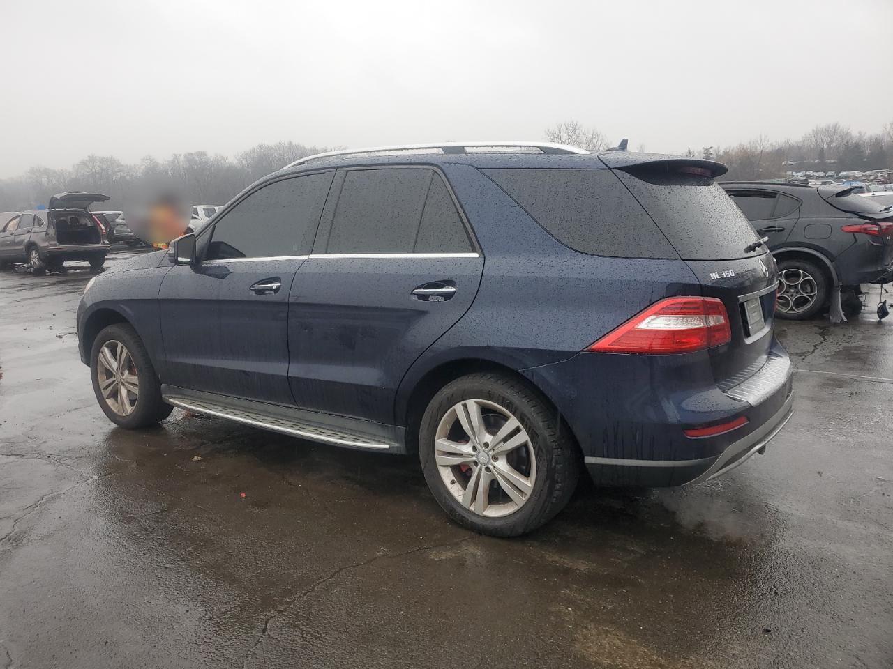 2015 Mercedes-Benz M-klasse VIN 4JGDA5HB2FA562627 Copart auction photo, side damage thumbnail 2