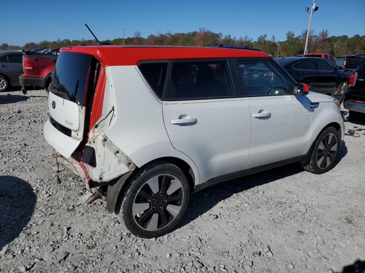 2019 KIA Soul VIN KNDJP3A51K7631359 Copart auction photo, rear end / minor dent/scratches damage thumbnail 3