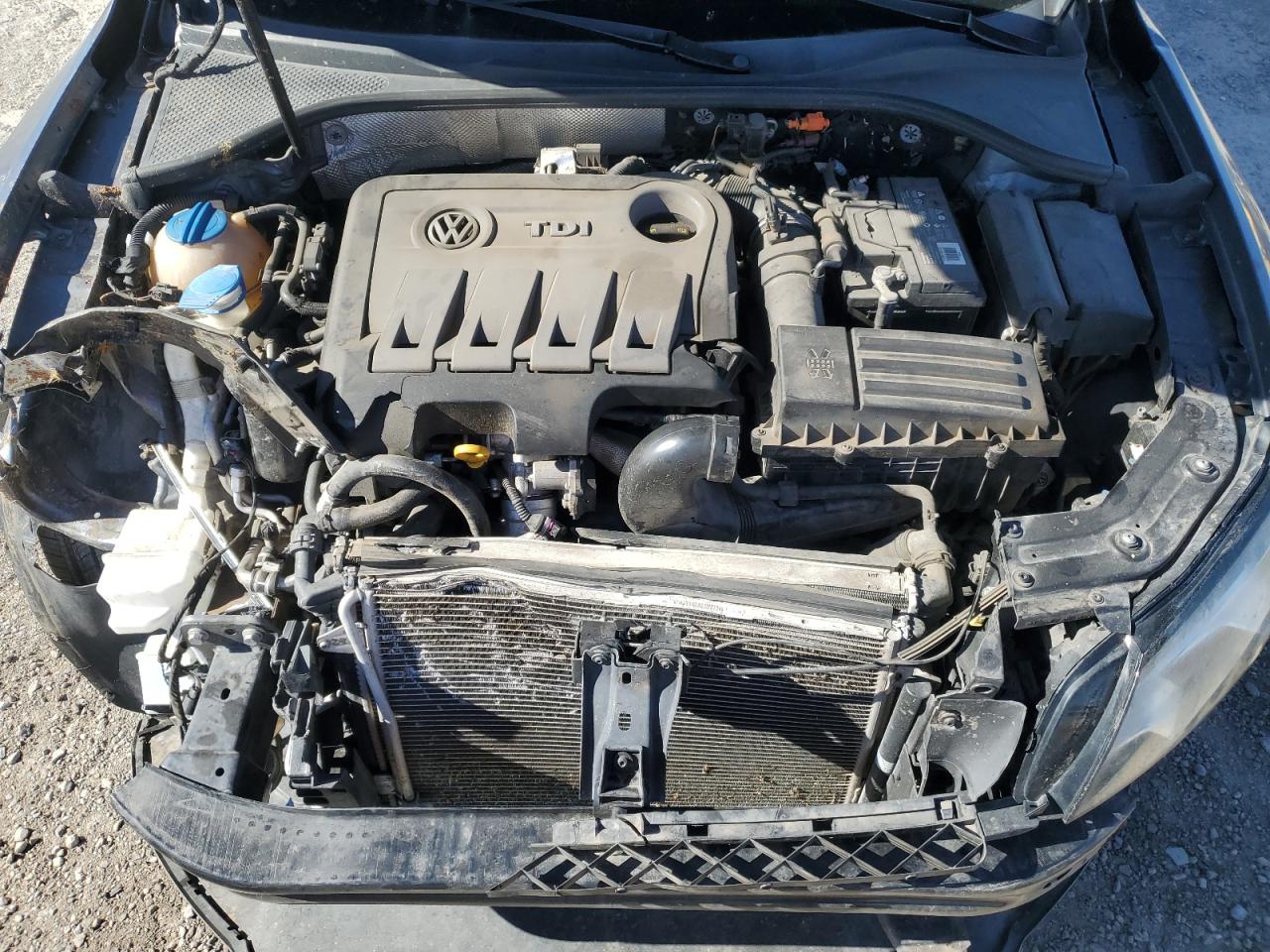 2014 Volkswagen Passat VIN 1VWCN7A35EC048063 Copart auction photo, front end / minor dent/scratches damage thumbnail 12