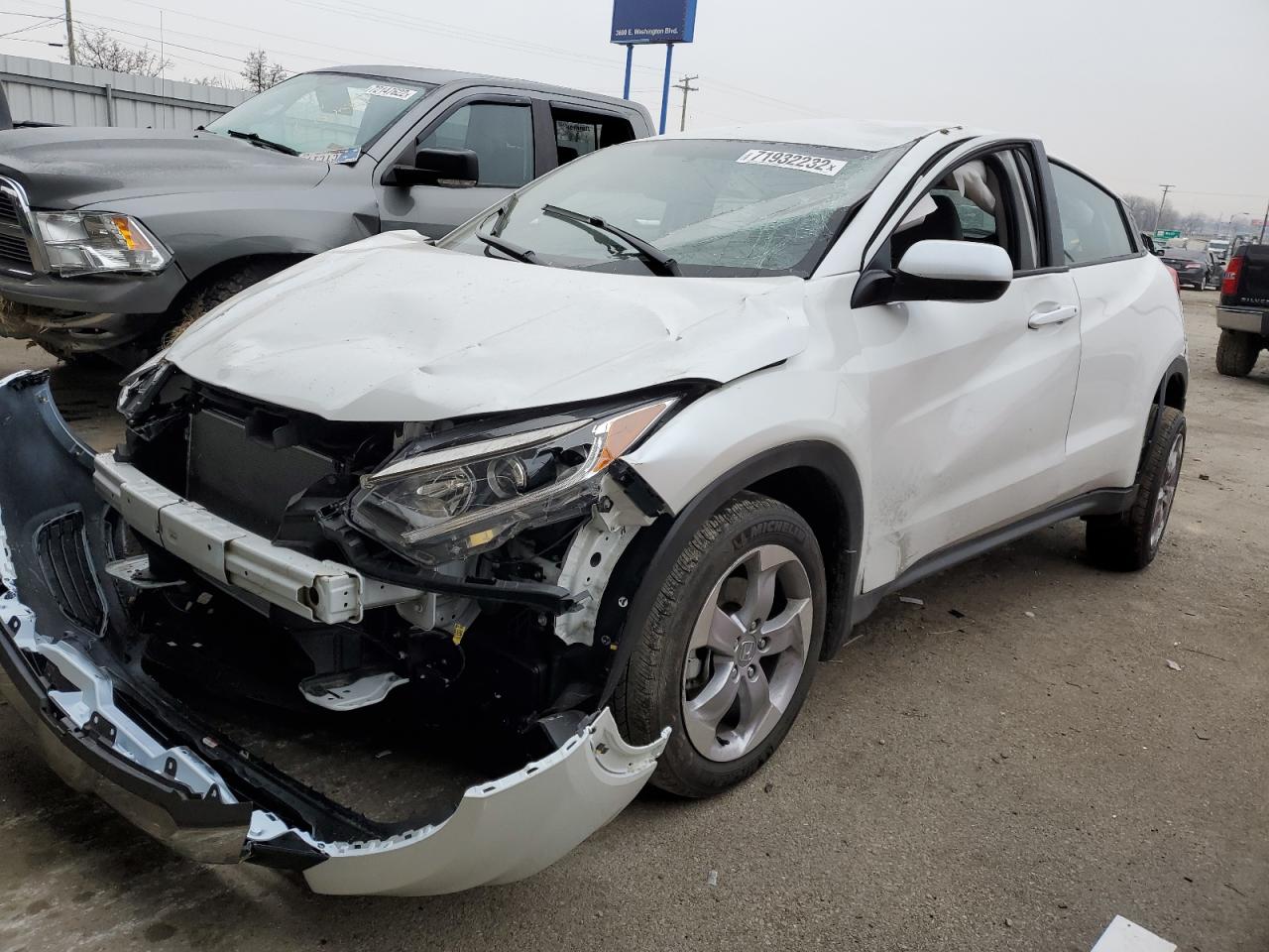 2022 Honda HR-V VIN 3CZRU6H32NM723635