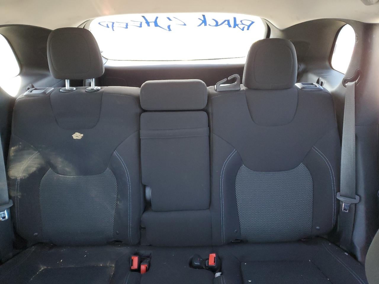 2019 Jeep Grand Cherokee VIN 1C4PJMCB8KD369782 Copart auction photo, all over damage thumbnail 10