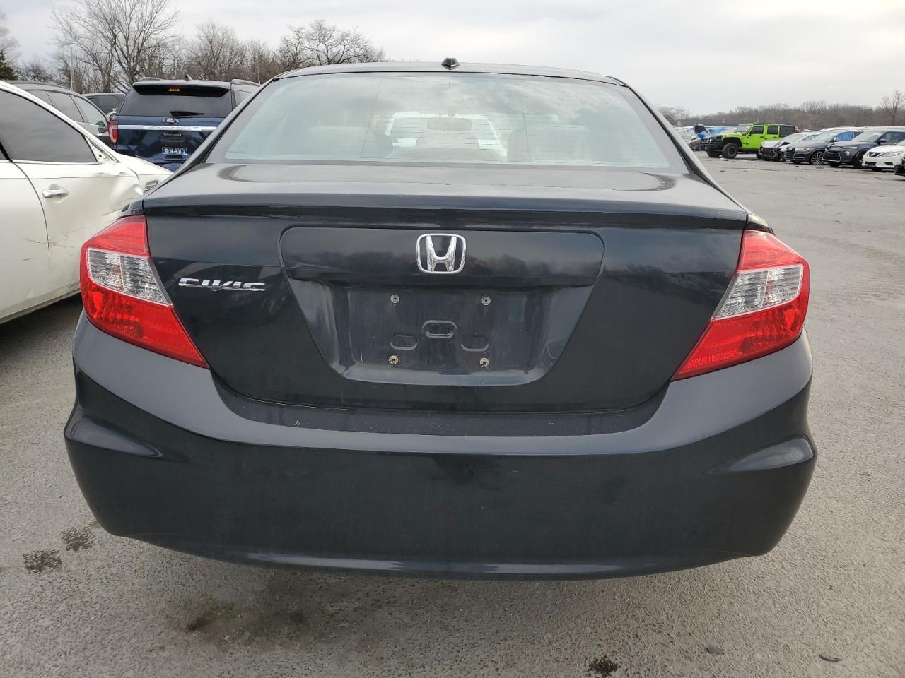 2012 Honda Civic VIN 2HGFB2F87CH309205 Copart auction photo, front end damage thumbnail 6