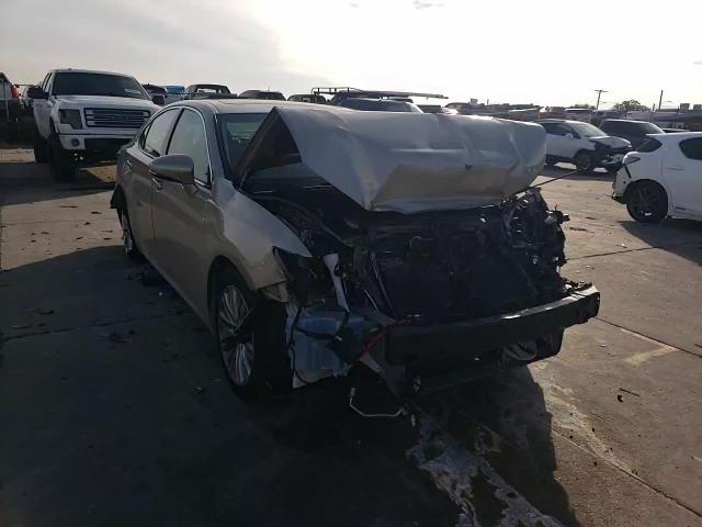2016 Lexus ES VIN 58ABK1GG3GU021752 Copart auction photo, front end damage thumbnail 11