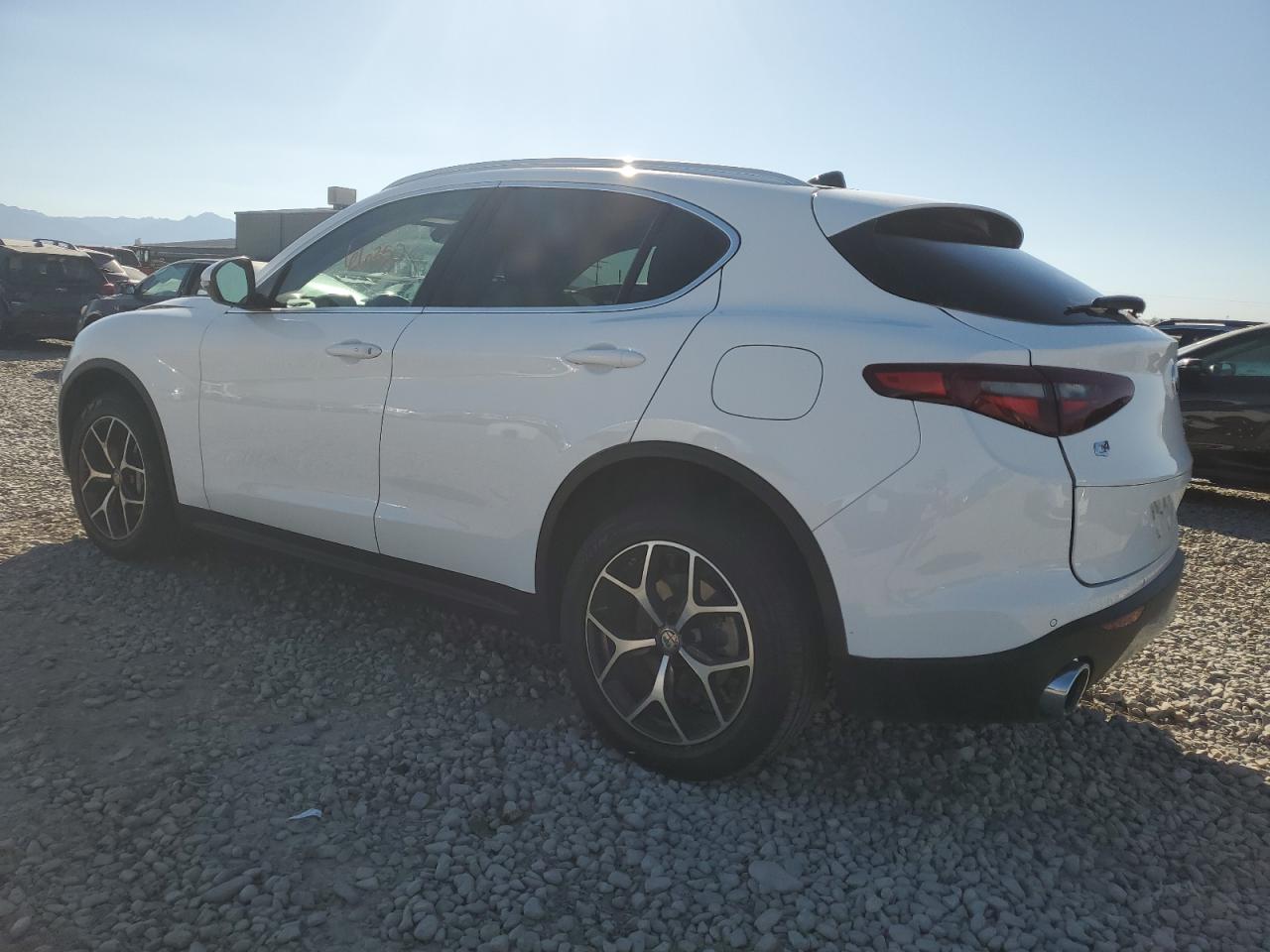 2018 Alfa Romeo Stelvio VIN ZASFAKBN5J7C17829 Copart auction photo, front end damage thumbnail 2