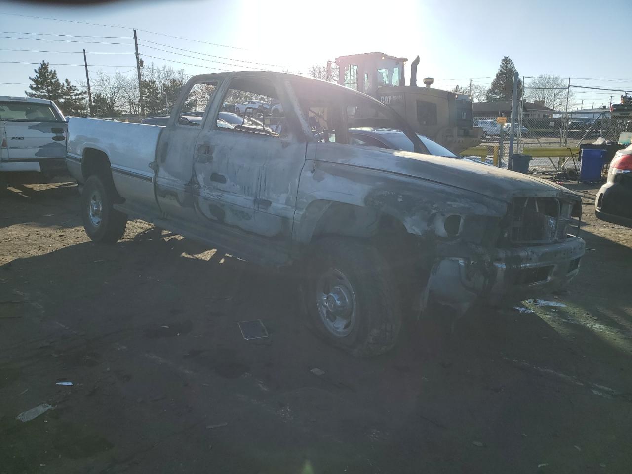 1995 Dodge RAM VIN 3B7KF23C0SM114055 Copart auction photo, burn damage thumbnail 4