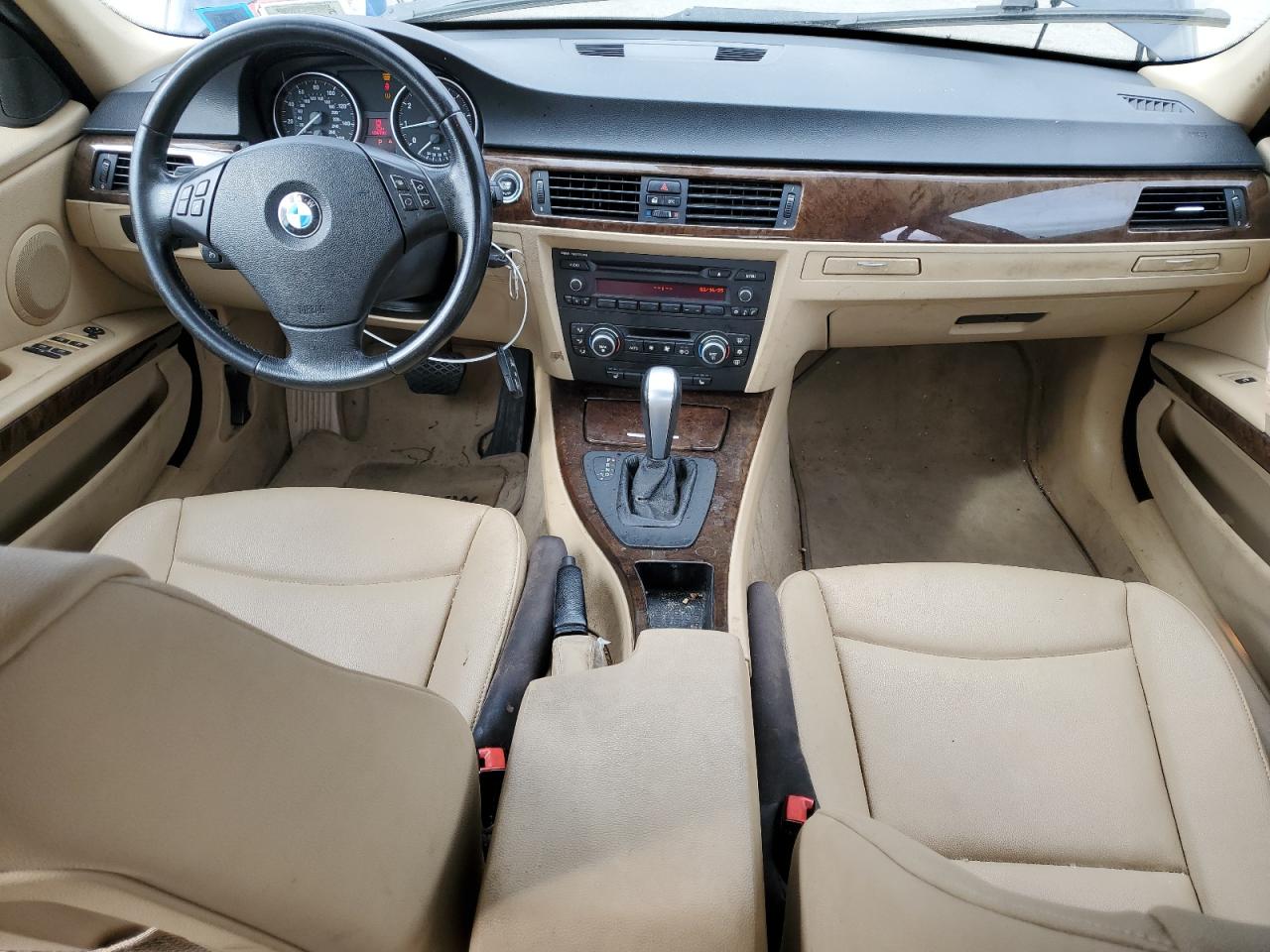 2009 BMW 3er VIN WBAPK53579A511948 Copart auction photo, side / minor dent/scratches damage thumbnail 8
