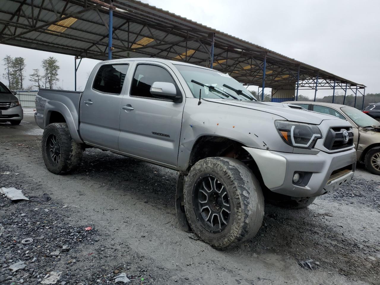 2014 Toyota Tacoma VIN 3TMLU4EN5EM164359 Copart auction photo, all over damage thumbnail 4