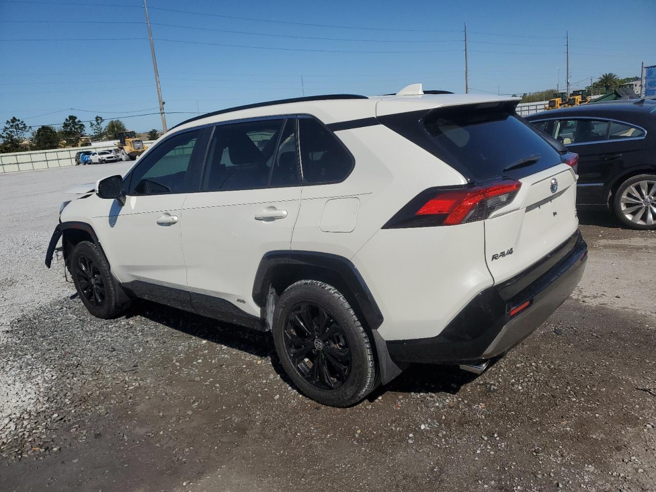 2022 Toyota RAV 4 VIN JTM16RFV0ND063335 Copart auction photo, front end damage thumbnail 2