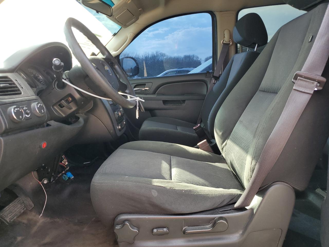 2014 Chevrolet Tahoe VIN 1GNSK2E01ER165329 Copart auction photo, front end / minor dent/scratches damage thumbnail 7
