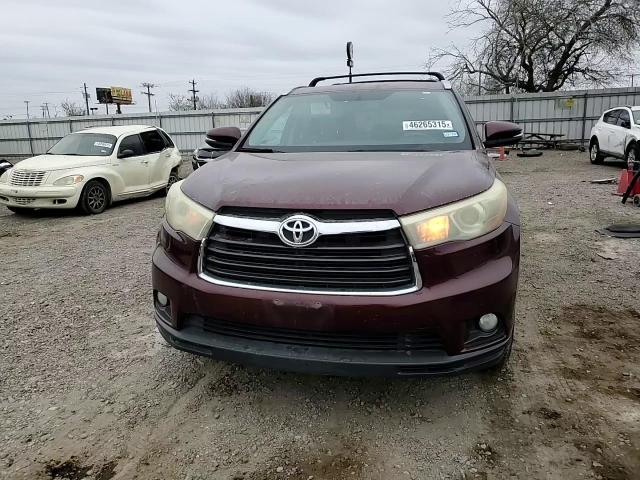 2016 Toyota Highlander VIN 5TDKKRFH8GS137943 Copart auction photo, rear end damage thumbnail 11