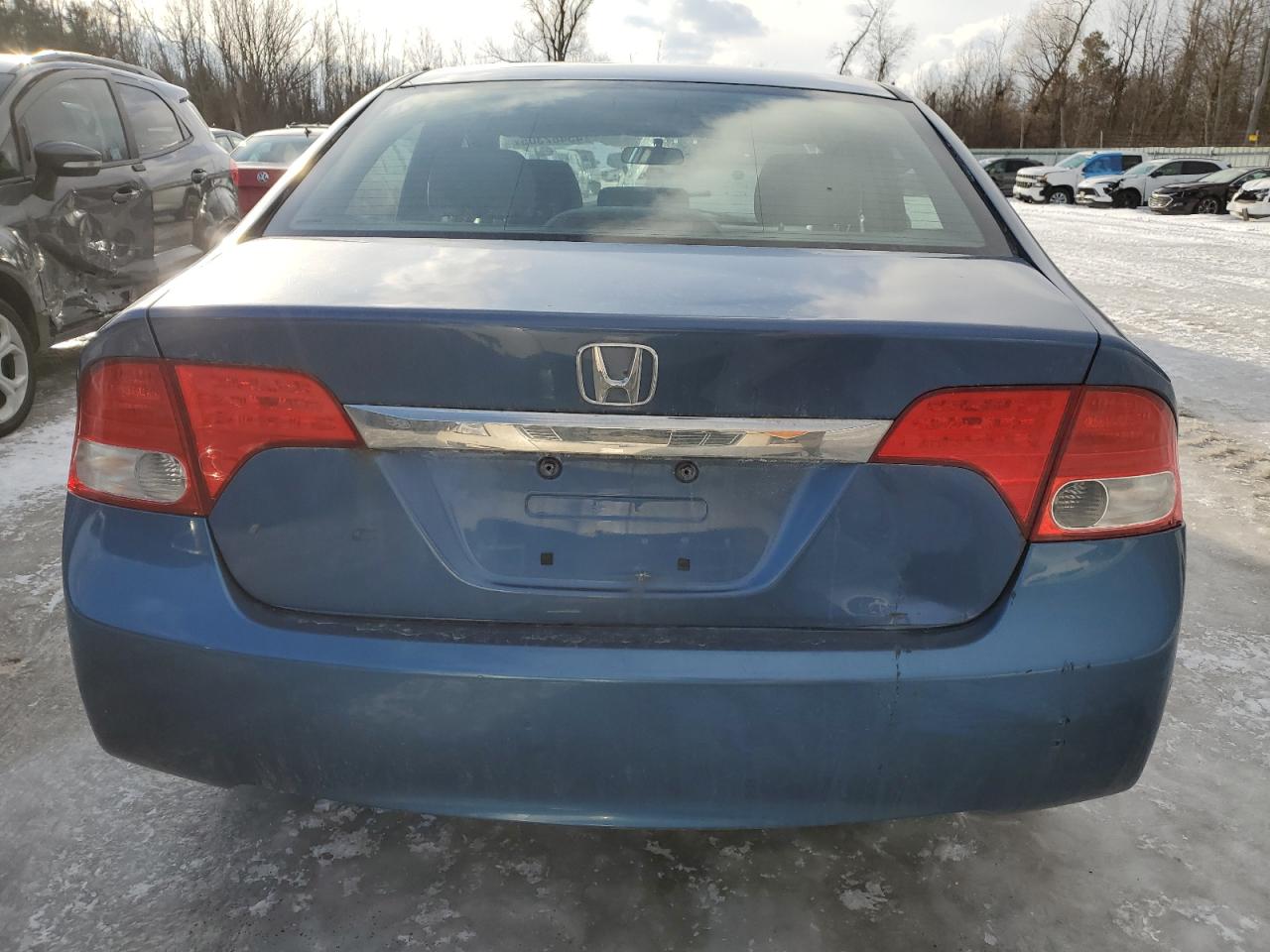 2009 Honda Civic VIN 2HGFA16939H350915 Copart auction photo, side / rear end damage thumbnail 6