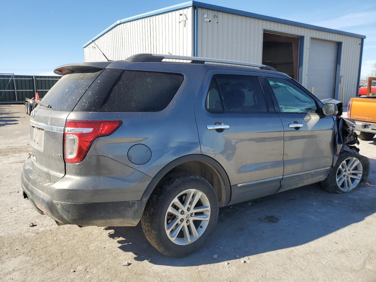 2011 Ford Explorer VIN 1FMHK8D87BGA73738 Copart auction photo, front end damage thumbnail 3