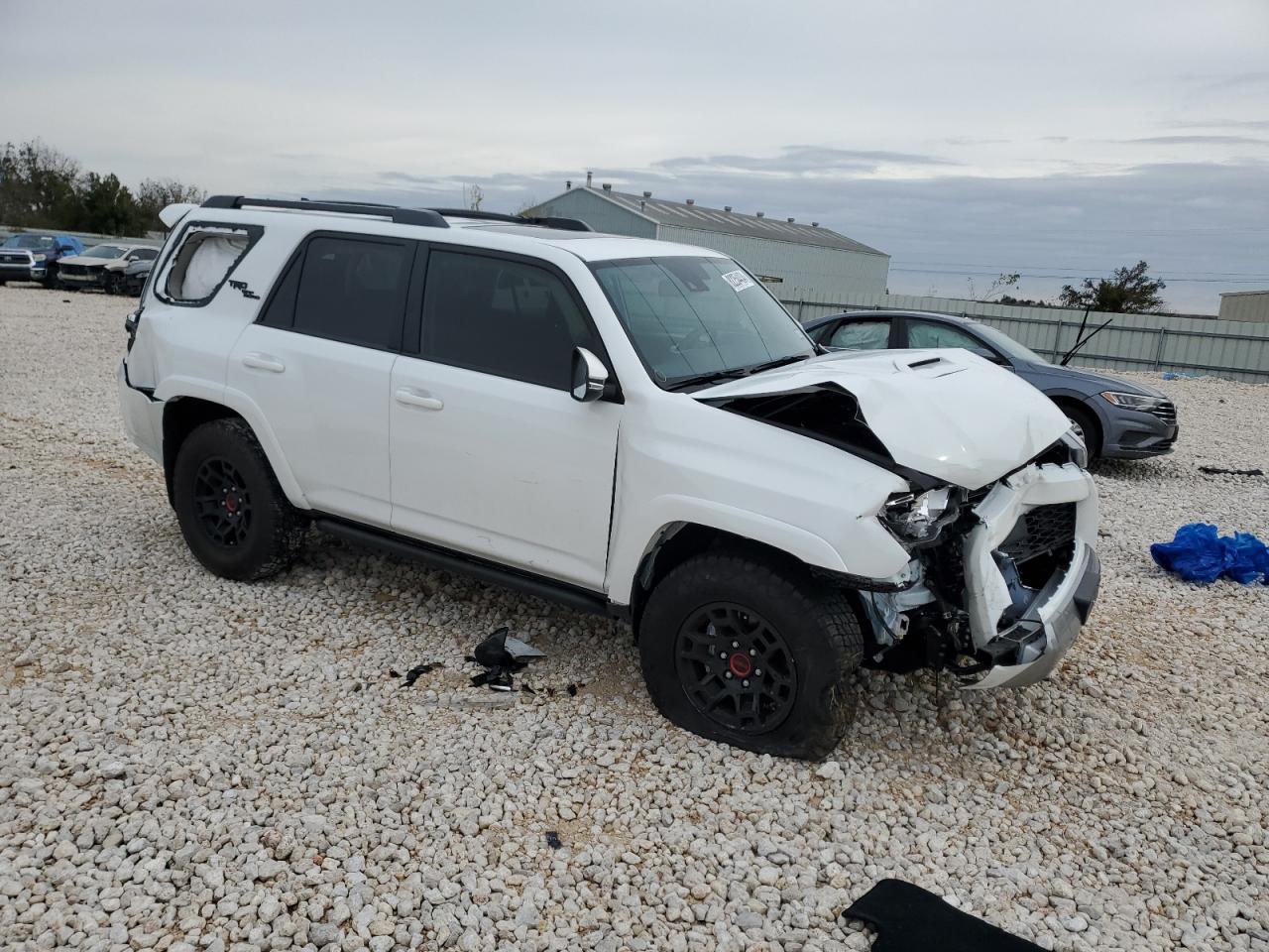 2024 Toyota 4Runner VIN JTERU5JRXR6296169 Copart auction photo, front end / rear end damage thumbnail 4