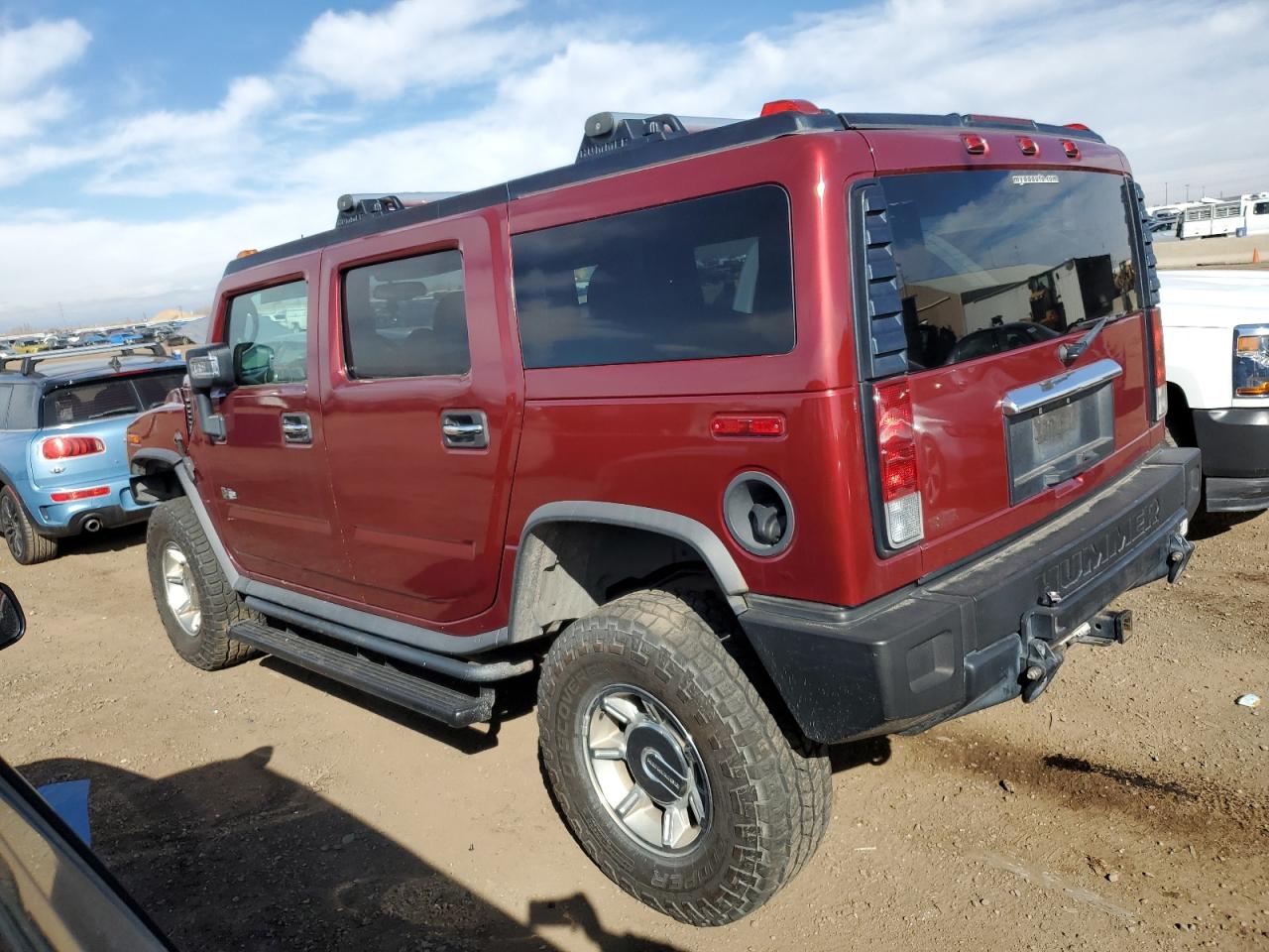 2005 Hummer H2 VIN 5GRGN23U65H113582 Copart auction photo, minor dent/scratches damage thumbnail 2