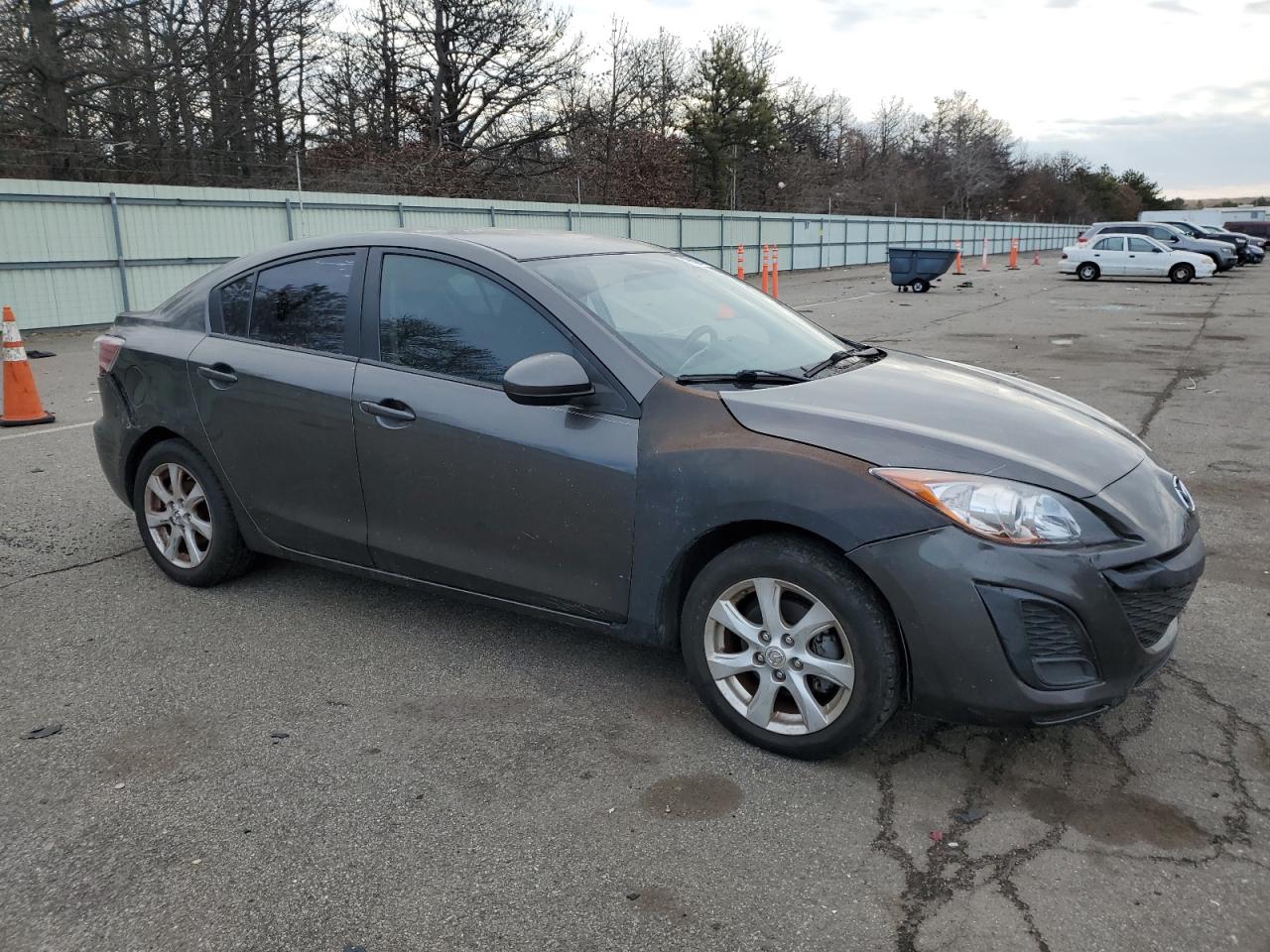 2010 Mazda 3 VIN JM1BL1SF6A1248837 Copart auction photo, rear end / minor dent/scratches damage thumbnail 4