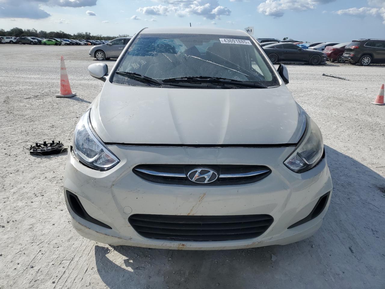 2016 Hyundai Accent VIN KMHCT4AE1GU995232 Copart auction photo, side / front end damage thumbnail 5