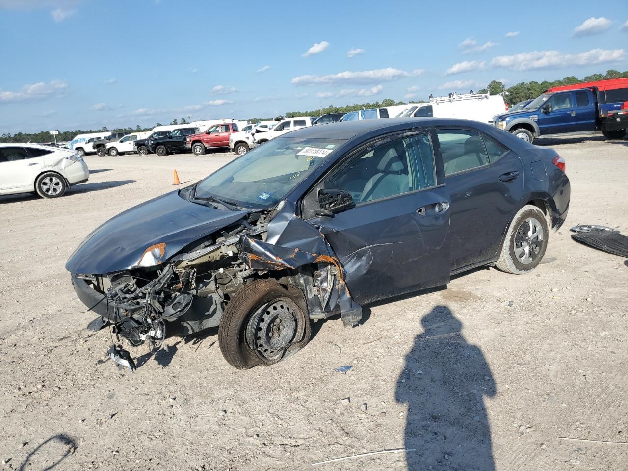 2016 Toyota Corolla VIN 5YFBURHE6GP461785