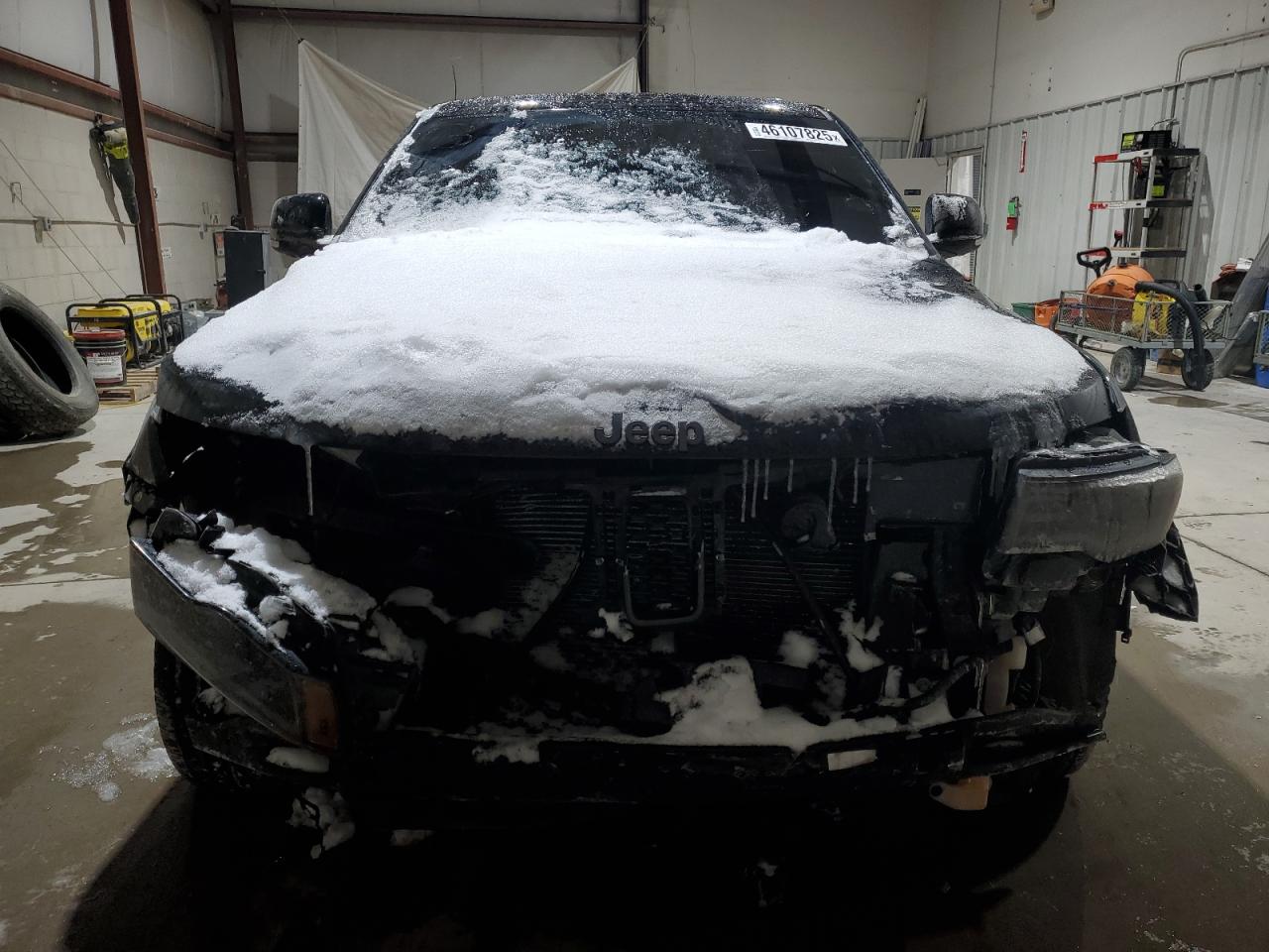 2019 Jeep Grand Cherokee VIN 1C4RJFCG3KC541321 Copart auction photo, front end damage thumbnail 5