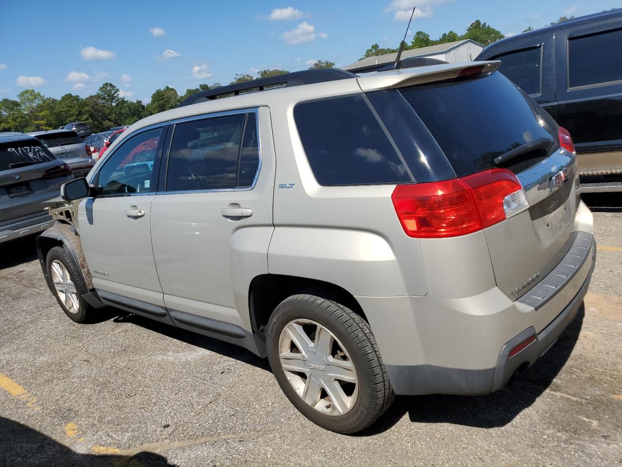 2010 GMC Terrain VIN 2CTFLFEY0A6335985 Copart auction photo, front end damage thumbnail 2