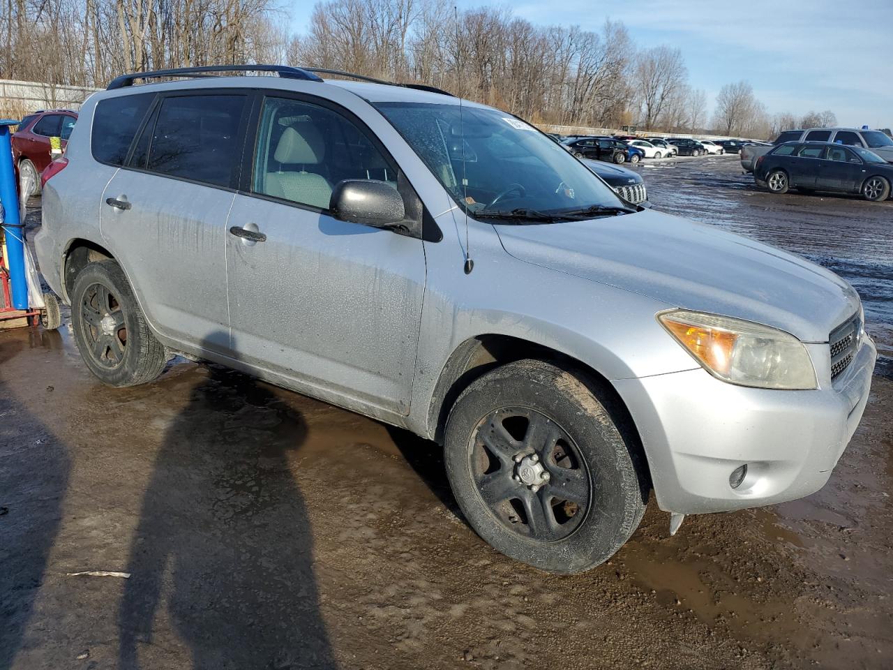2006 Toyota RAV 4 VIN JTMBD33V865051246 Copart auction photo, rear end / front end damage thumbnail 4