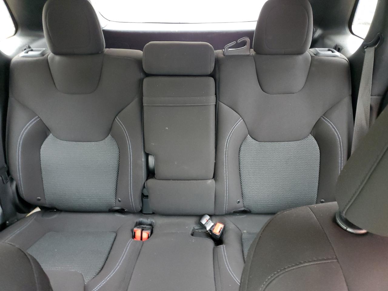 2019 Jeep Grand Cherokee VIN 1C4PJLCX8KD313251 Copart auction photo, undercarriage / front end damage thumbnail 10